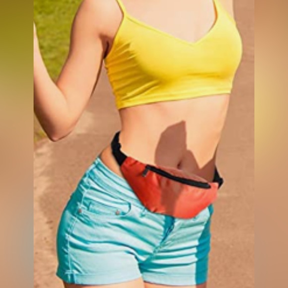 New Unisex Fanny Pack 10 dollars each - Picture 3 of 11